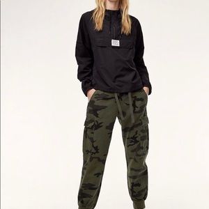 Aritzia Tna Twin Falls Camo Cargo Pant